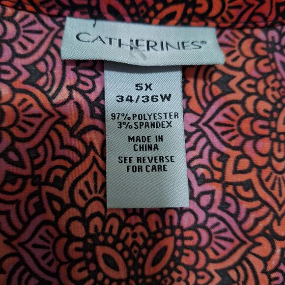 A Catherines Women's Plus Sized Blouse Red Paisley Office Siren Sharkbite Hem 5X - Picture 8 of 13